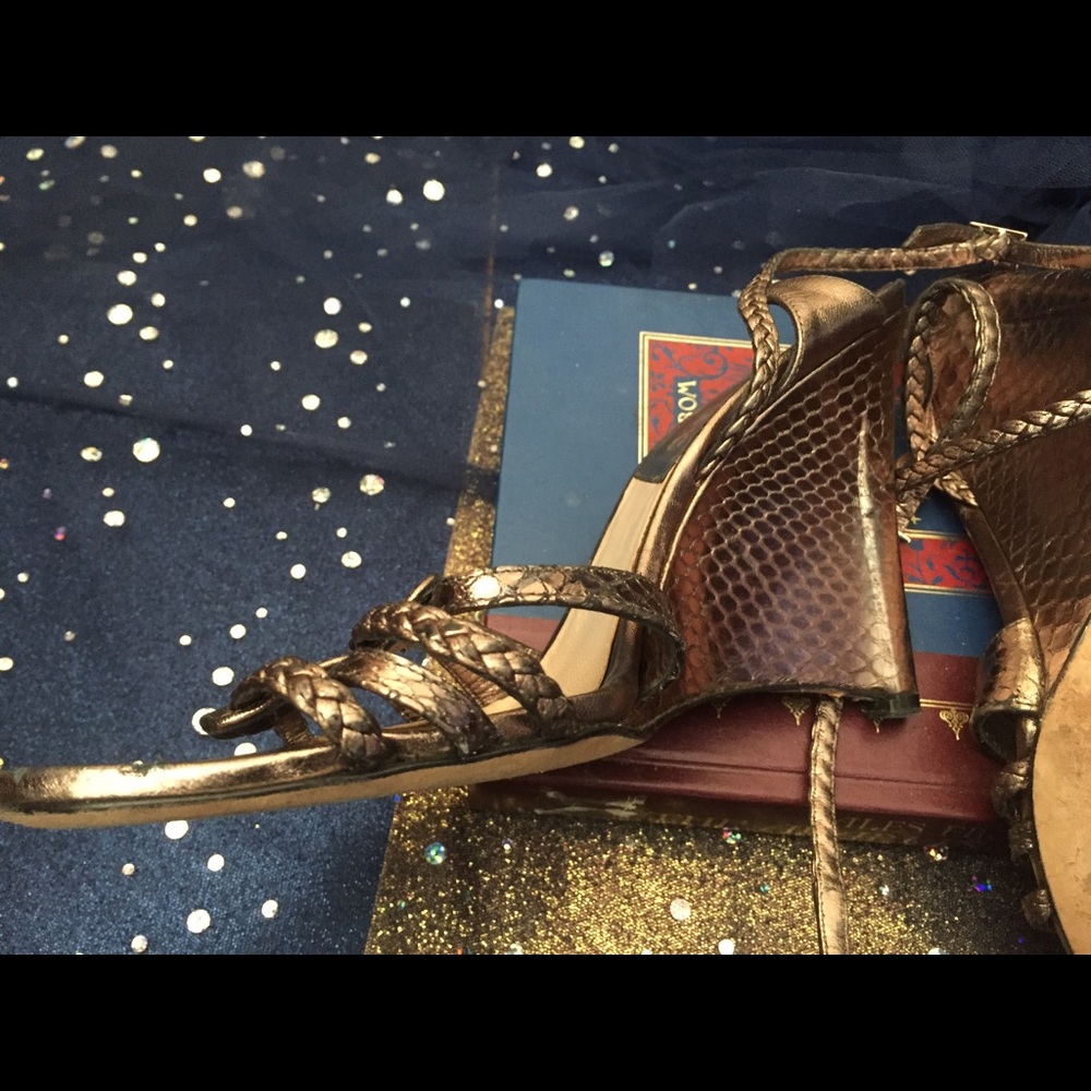 DIOR METALLIC PEWTER VTG GREEK BRAIDED LEATHER WEDGE Heels GORG LUX 7 $ FIRM - Picture 3 of 6